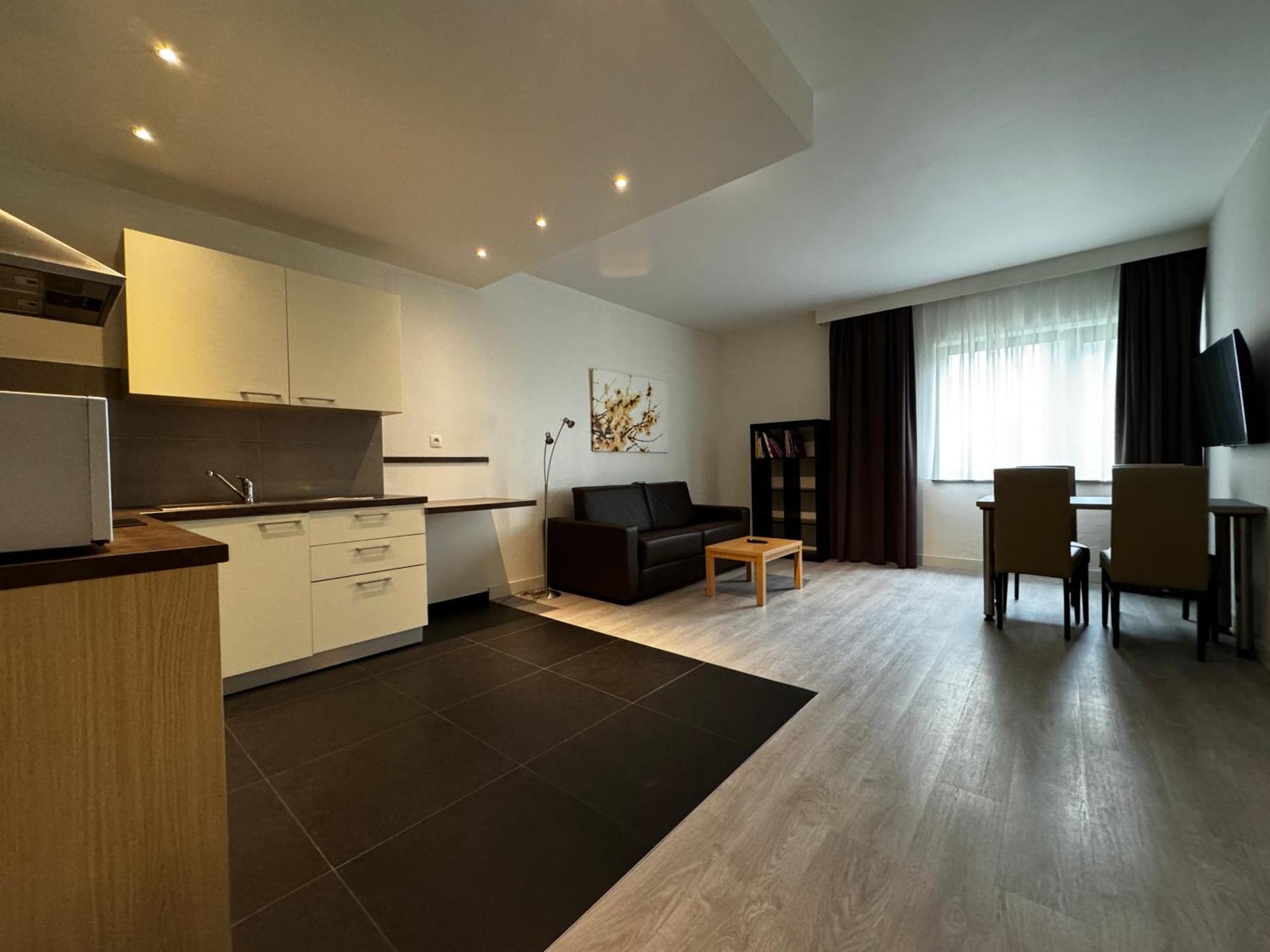 Hotel & Aparthotel Casteau Resort Mons Soignies Экстерьер фото